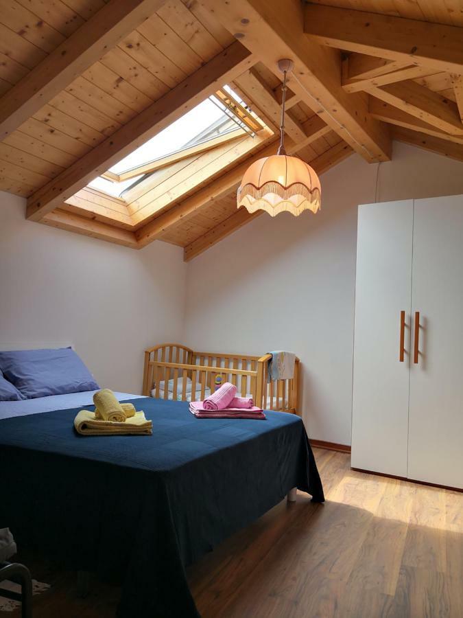 Il Planetario Apartment แวร์บาเนีย ภายนอก รูปภาพ