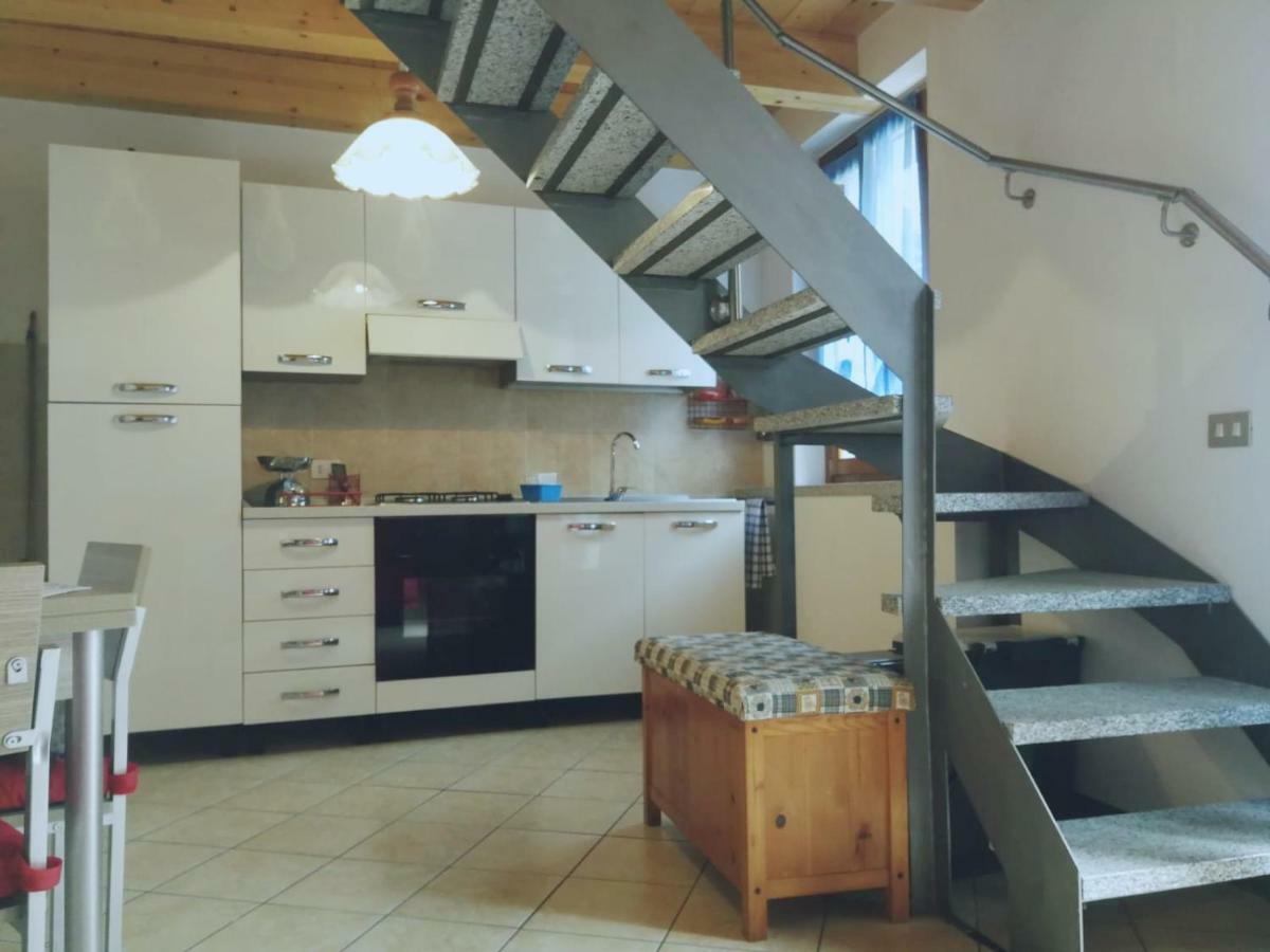 Il Planetario Apartment แวร์บาเนีย ภายนอก รูปภาพ